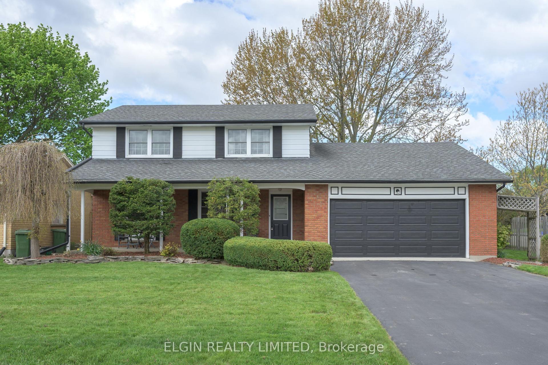 112 Park Avenue, St. Thomas — Detached for sale, photo 1