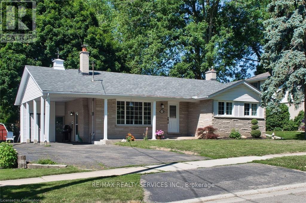 115 Uplands Drive — photo 1