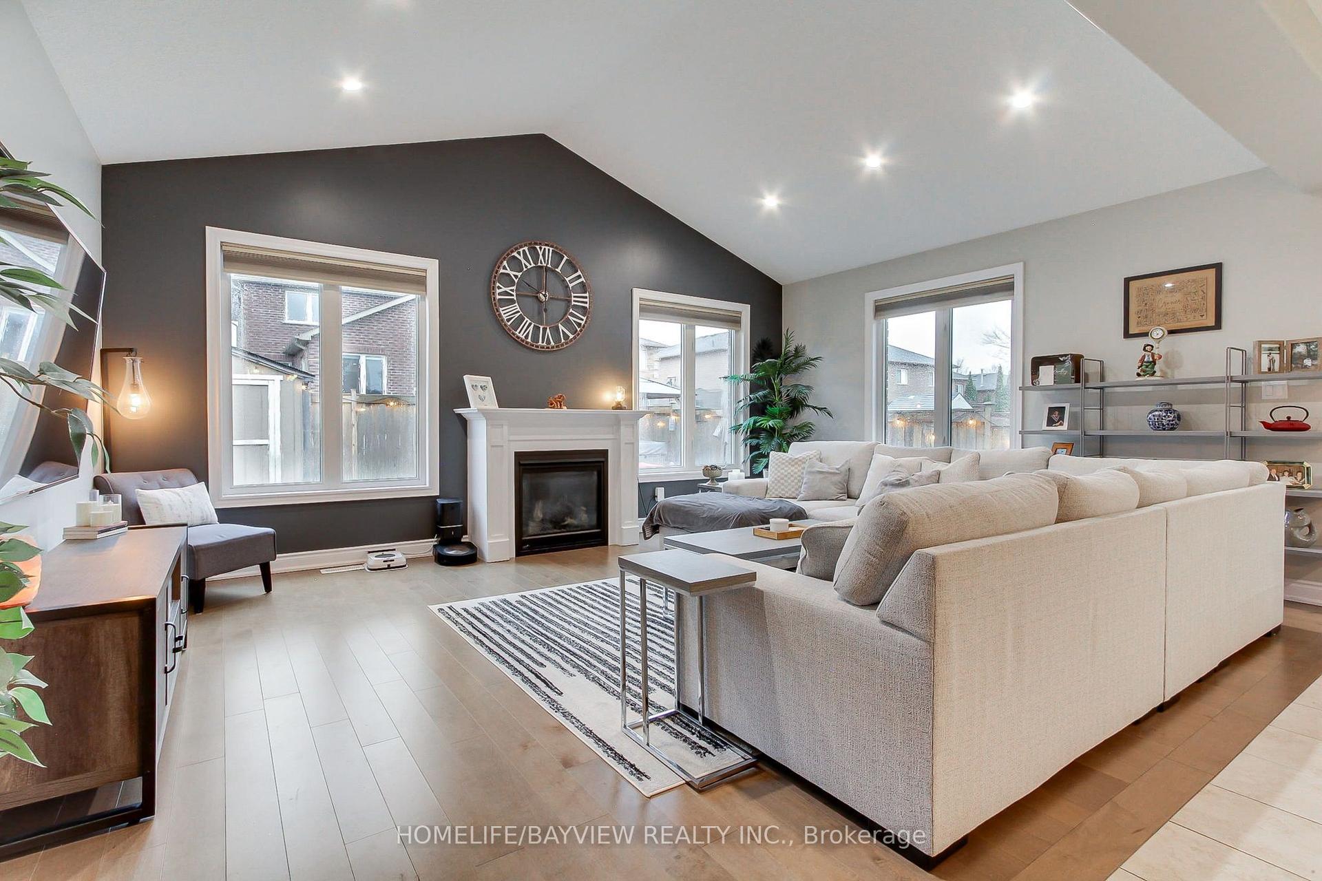 35 Booth Lane — photo 1