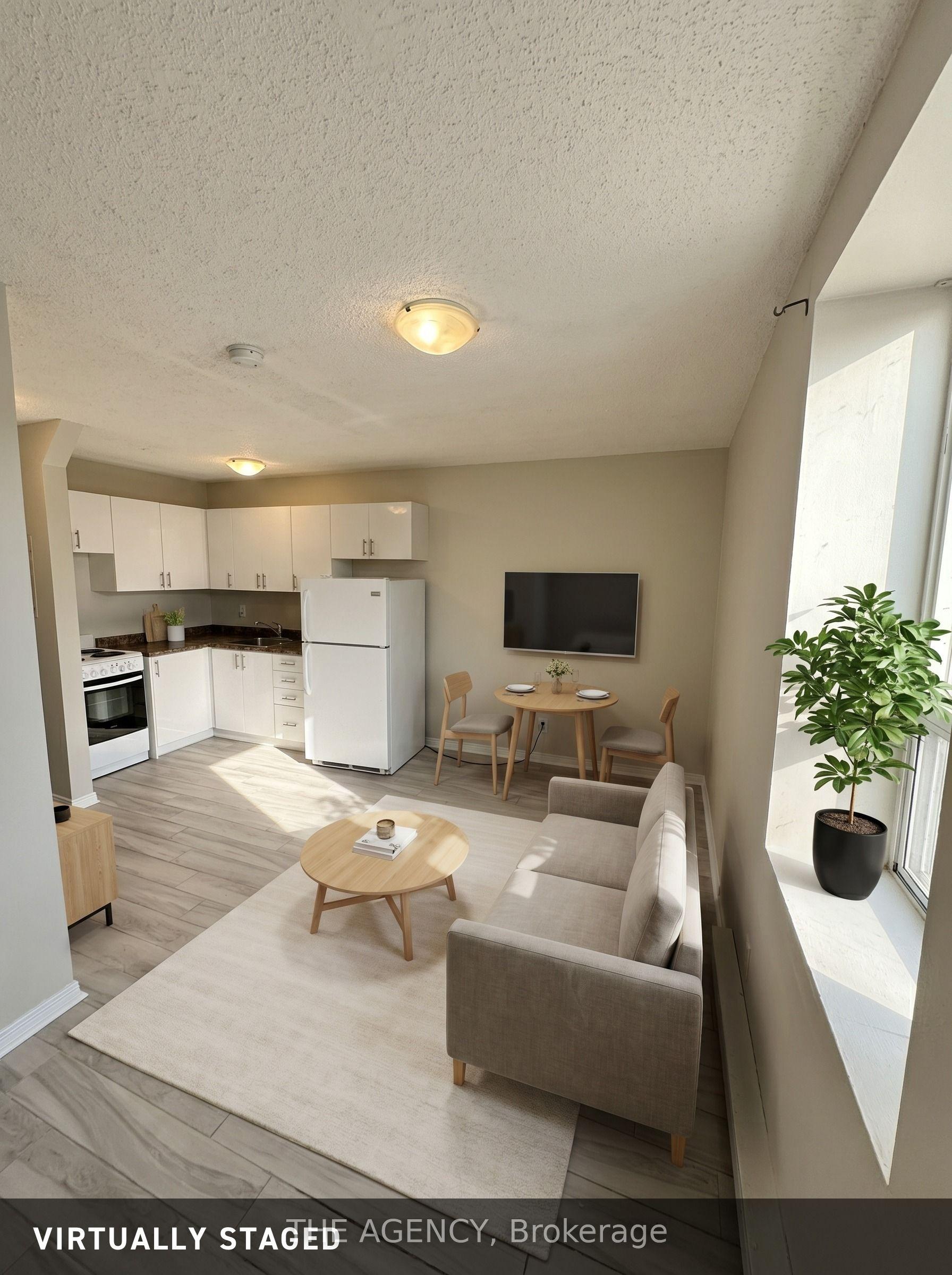 45 King Avenue W 9 #9 — photo 1