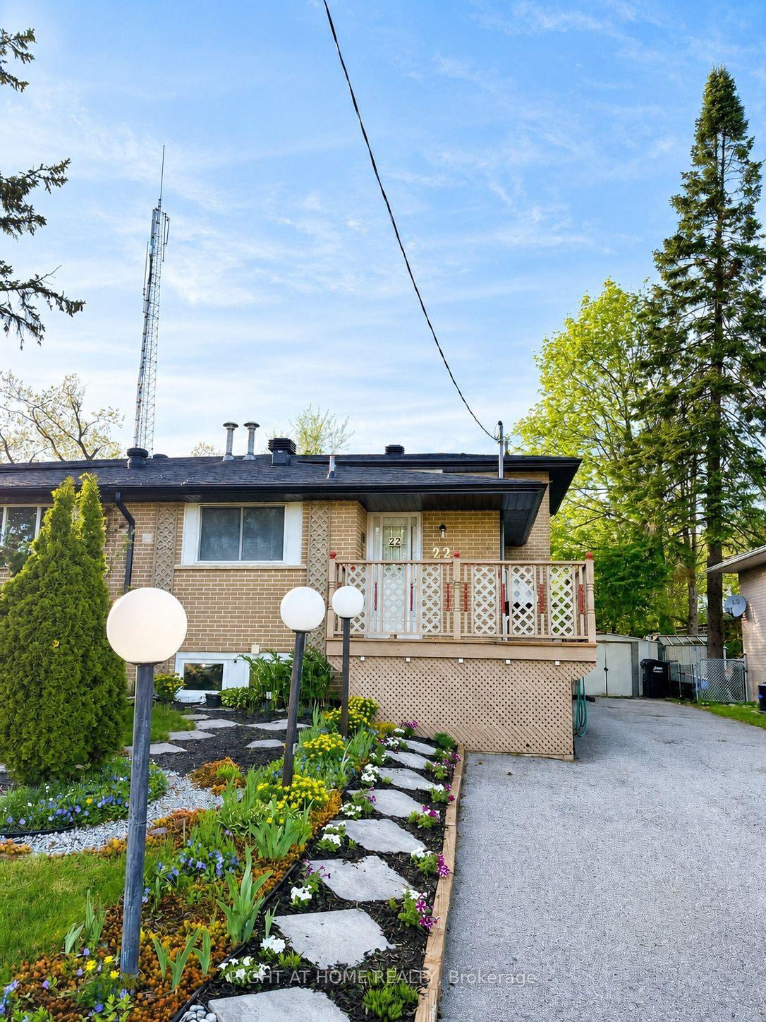 22 Charlbrook Avenue — photo 1