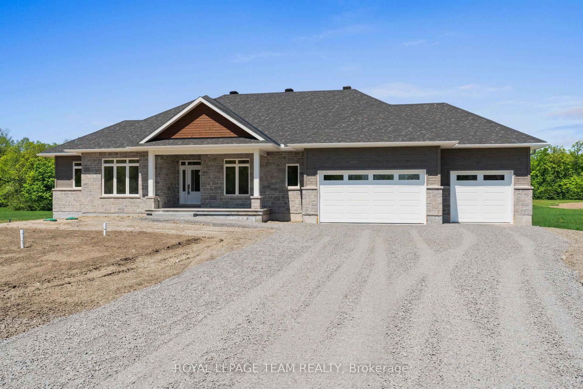 109 Alcock Drive — photo 1