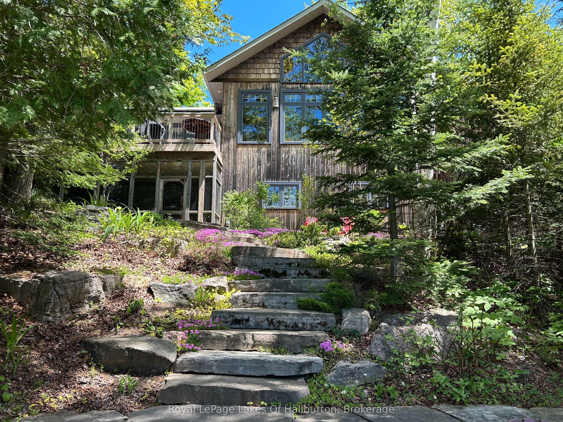 1128 Argillite Road — photo 1