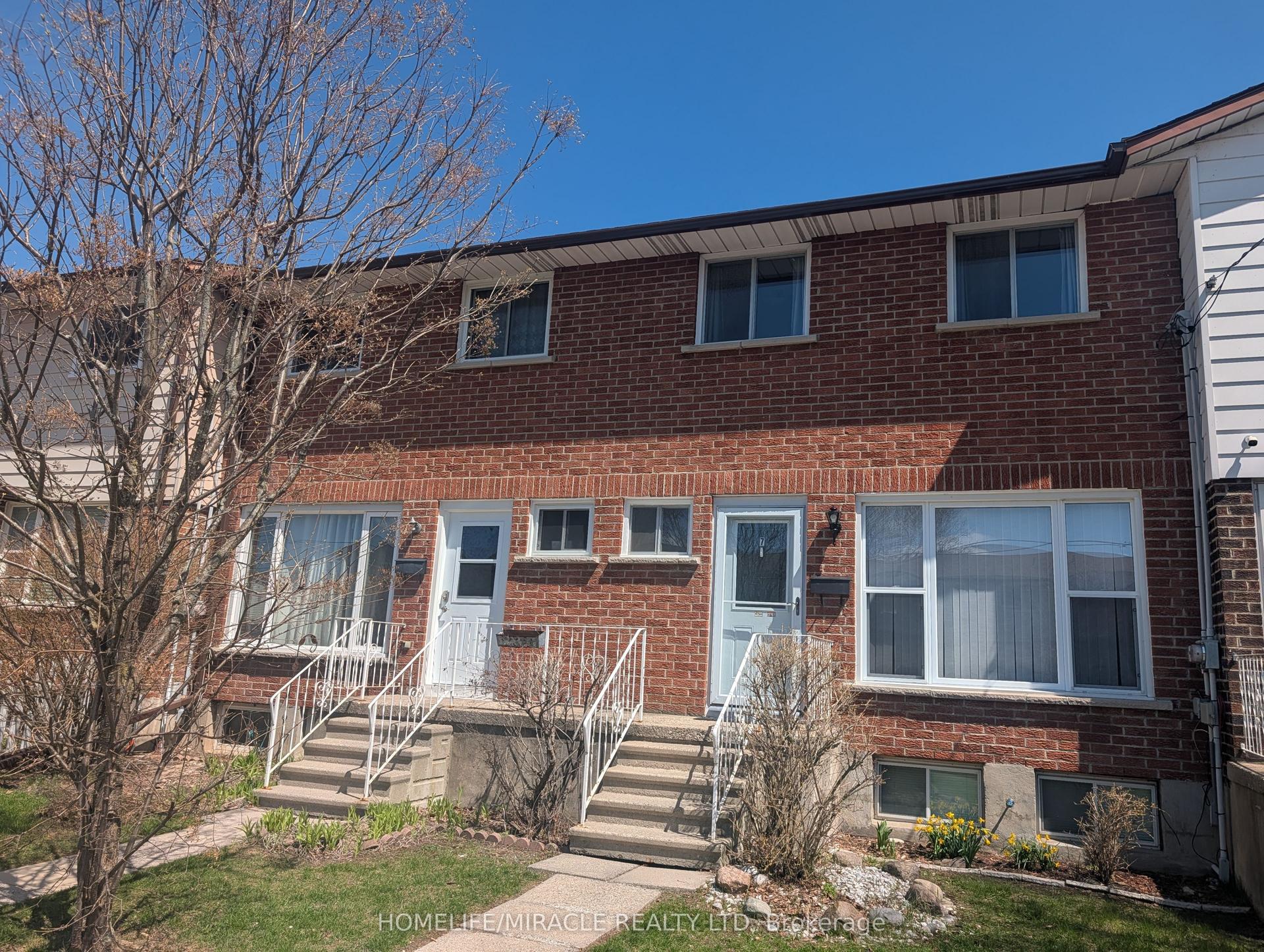 27 Addington Street 7 #7, Loyalist — Condo Town for sale, photo 1