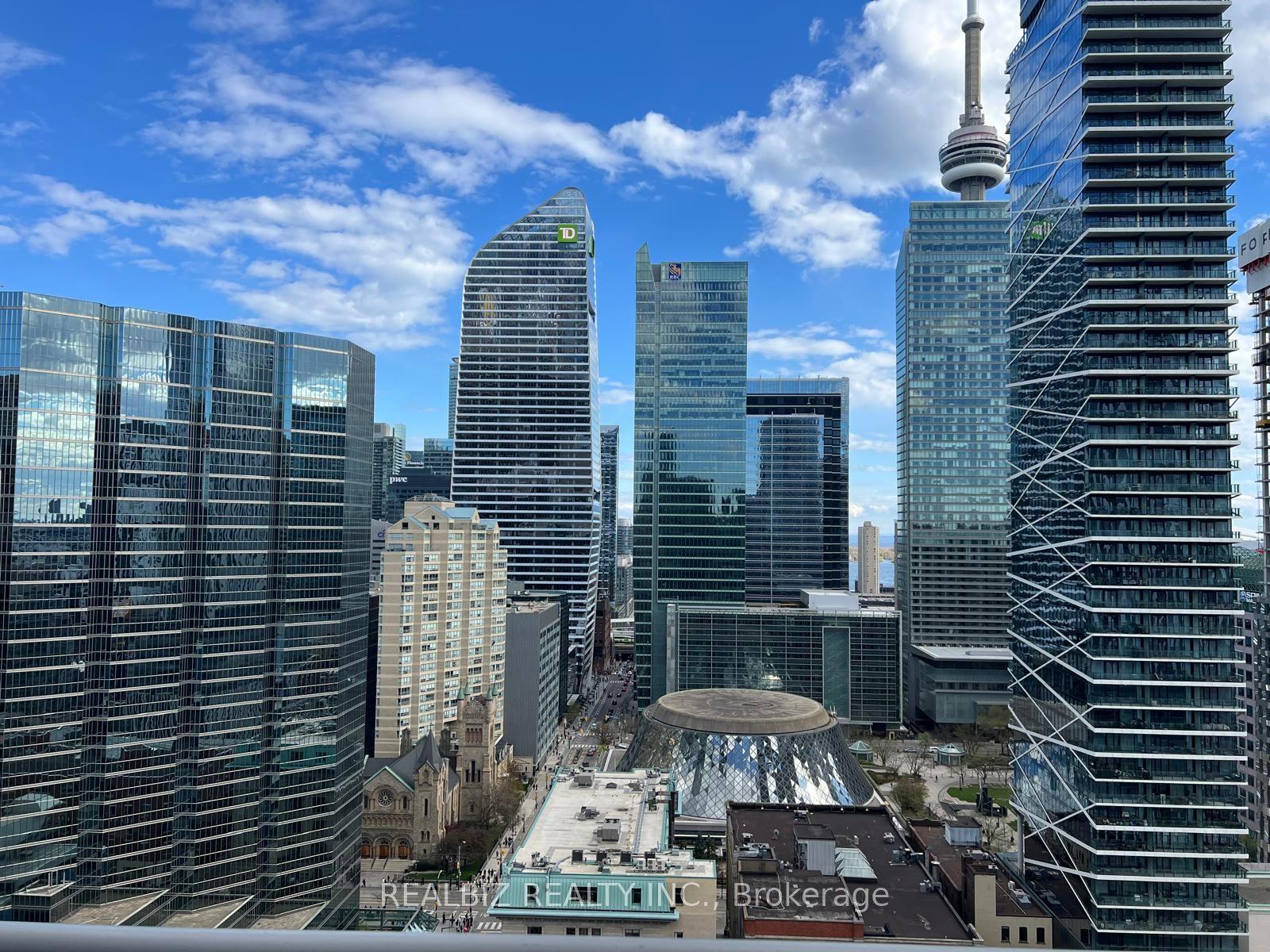 126 Simcoe Street 2401 #2401 — photo 1