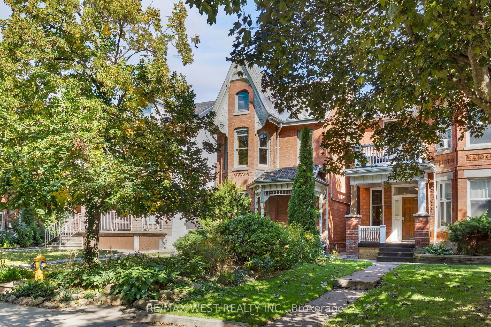 195 Dunn Avenue, Toronto — Detached for sale, photo 1