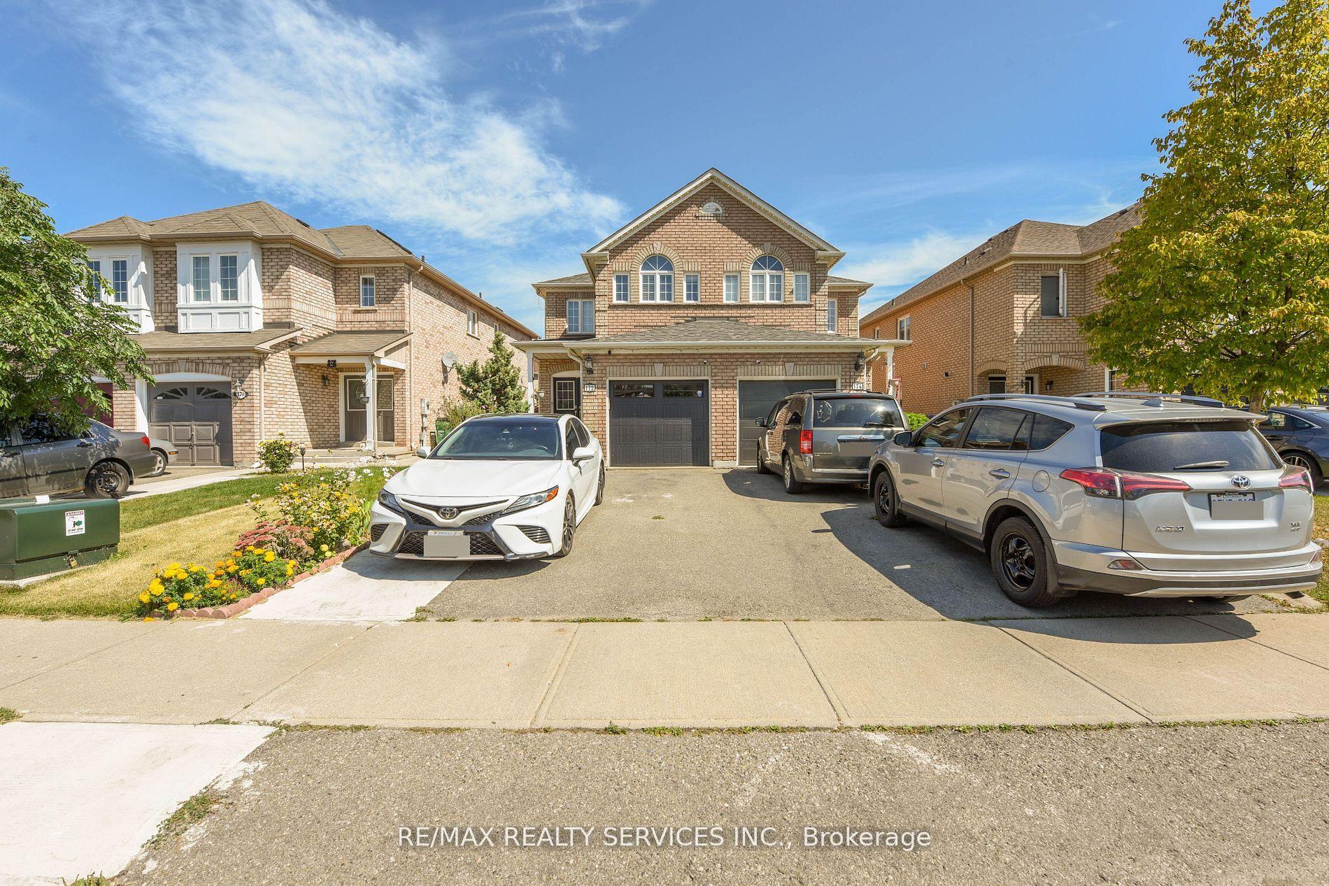 172 Native Landing Crescent Upper #Upper, Brampton — Semi-Detached for lease, photo 1