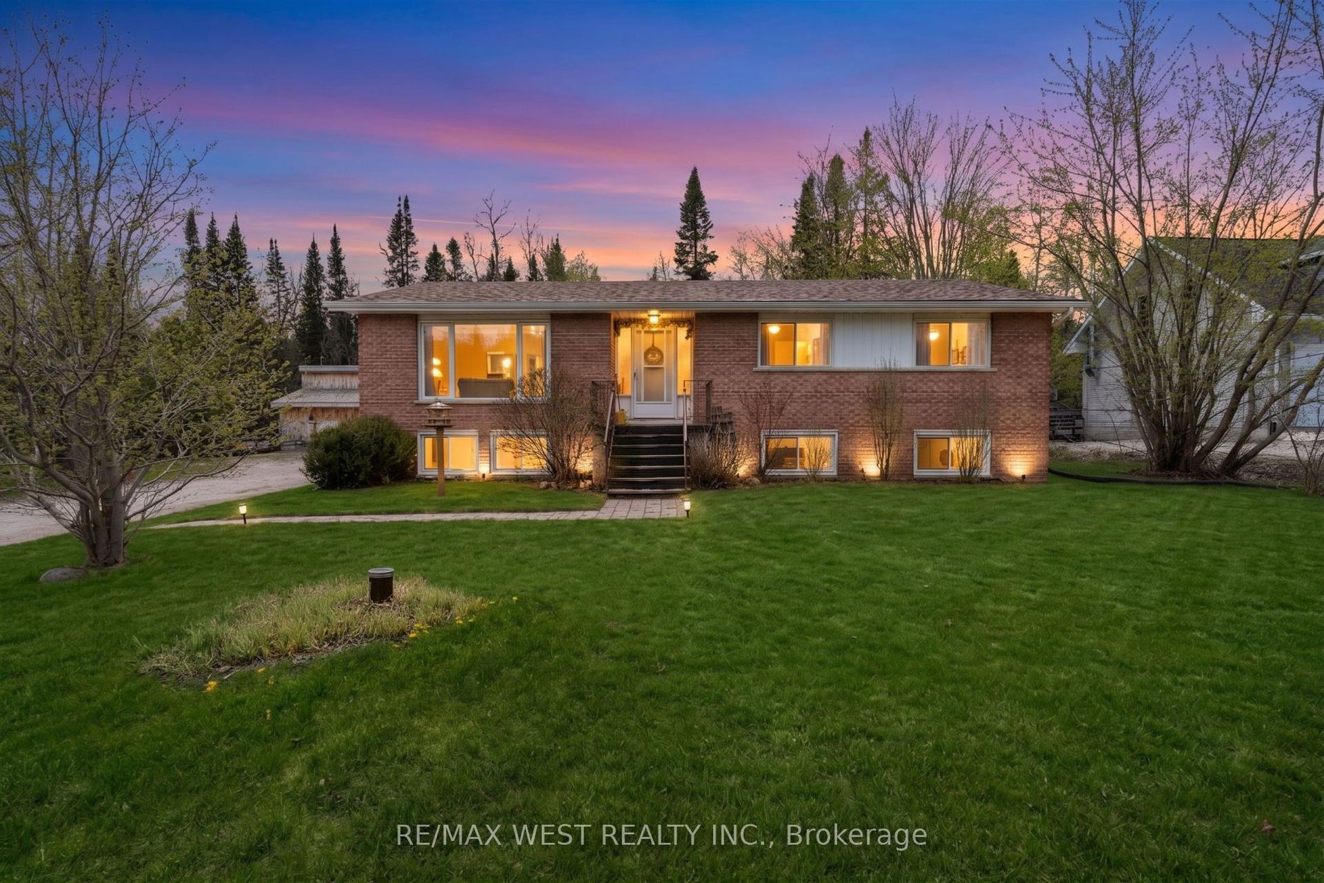 3768 George Johnston Road — photo 1