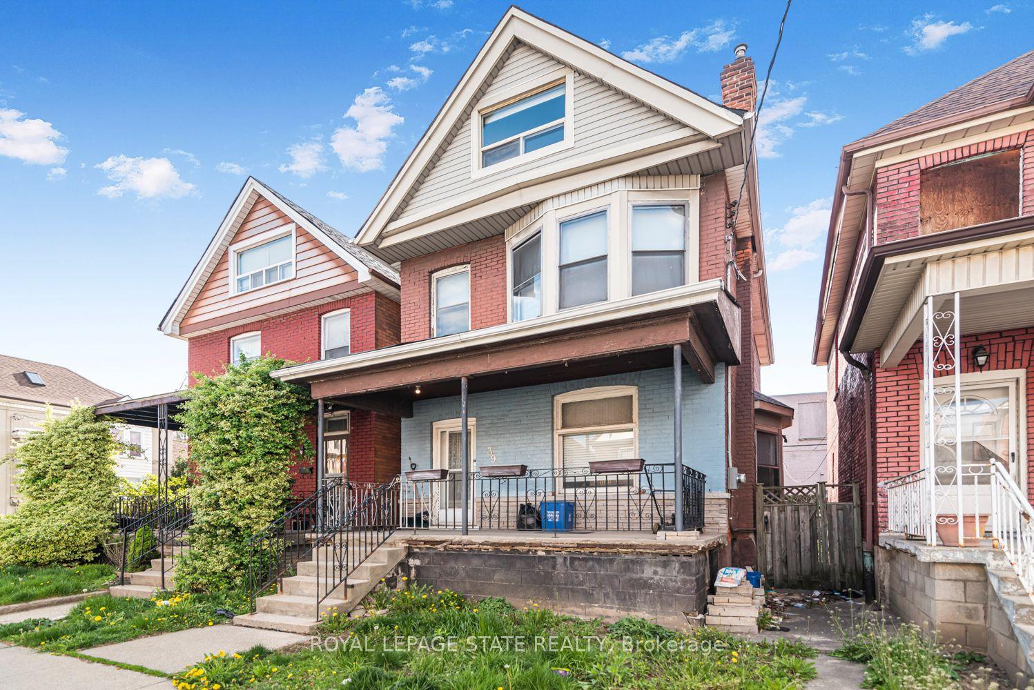 39 Arthur Avenue N — photo 1