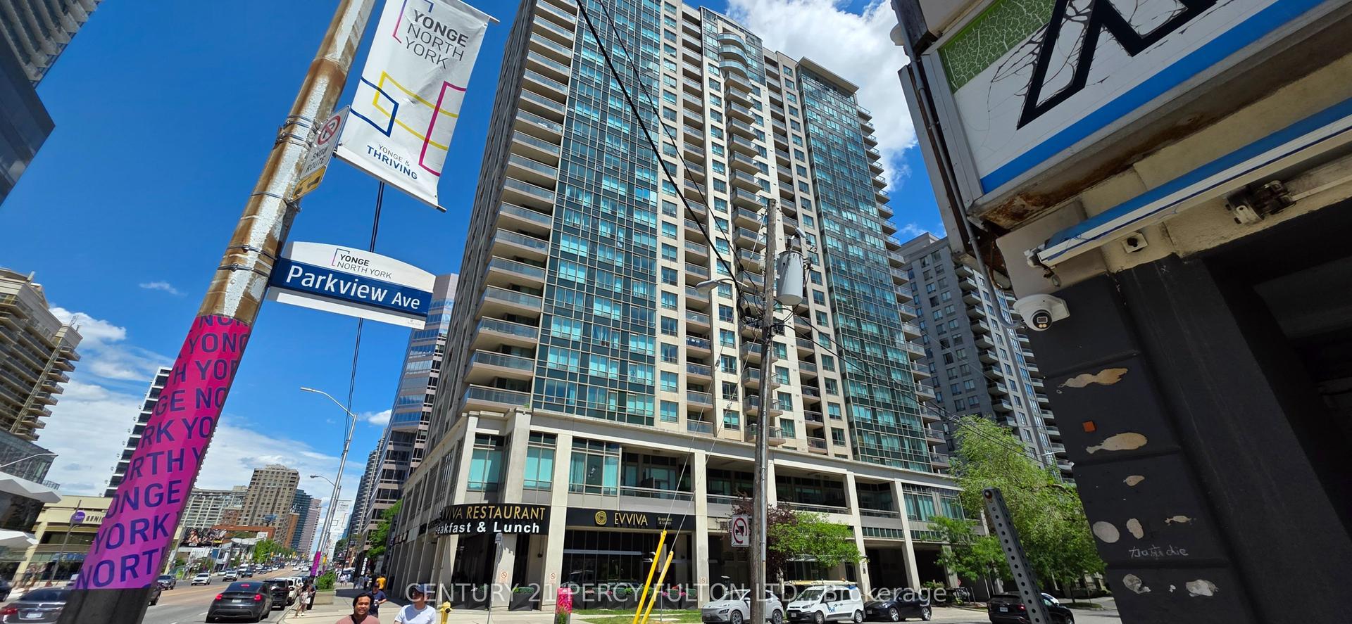18 Parkview Avenue 1811 #1811 — photo 1