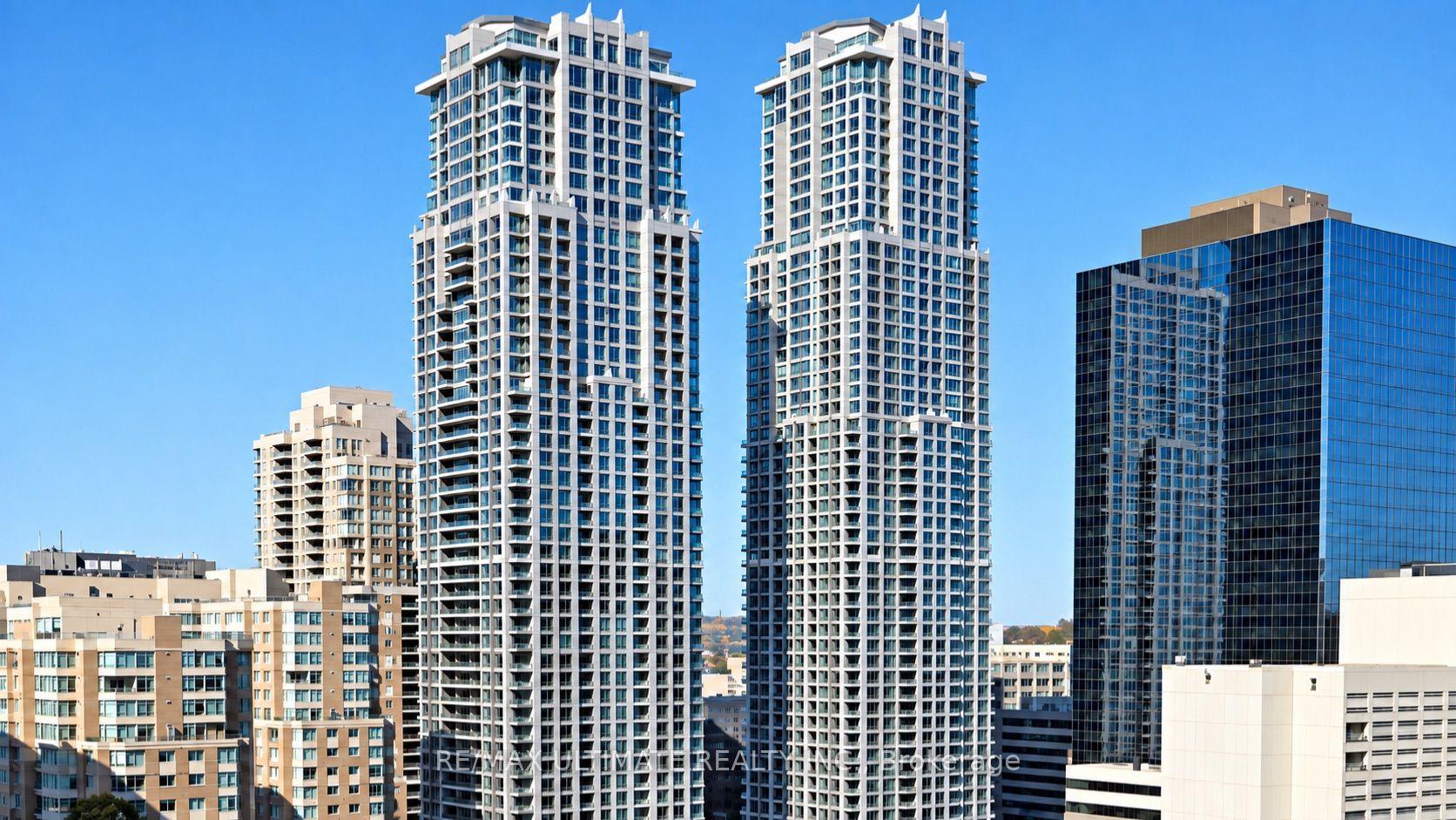 761 Bay Street 4212 #4212, Toronto — Condo for lease, photo 1