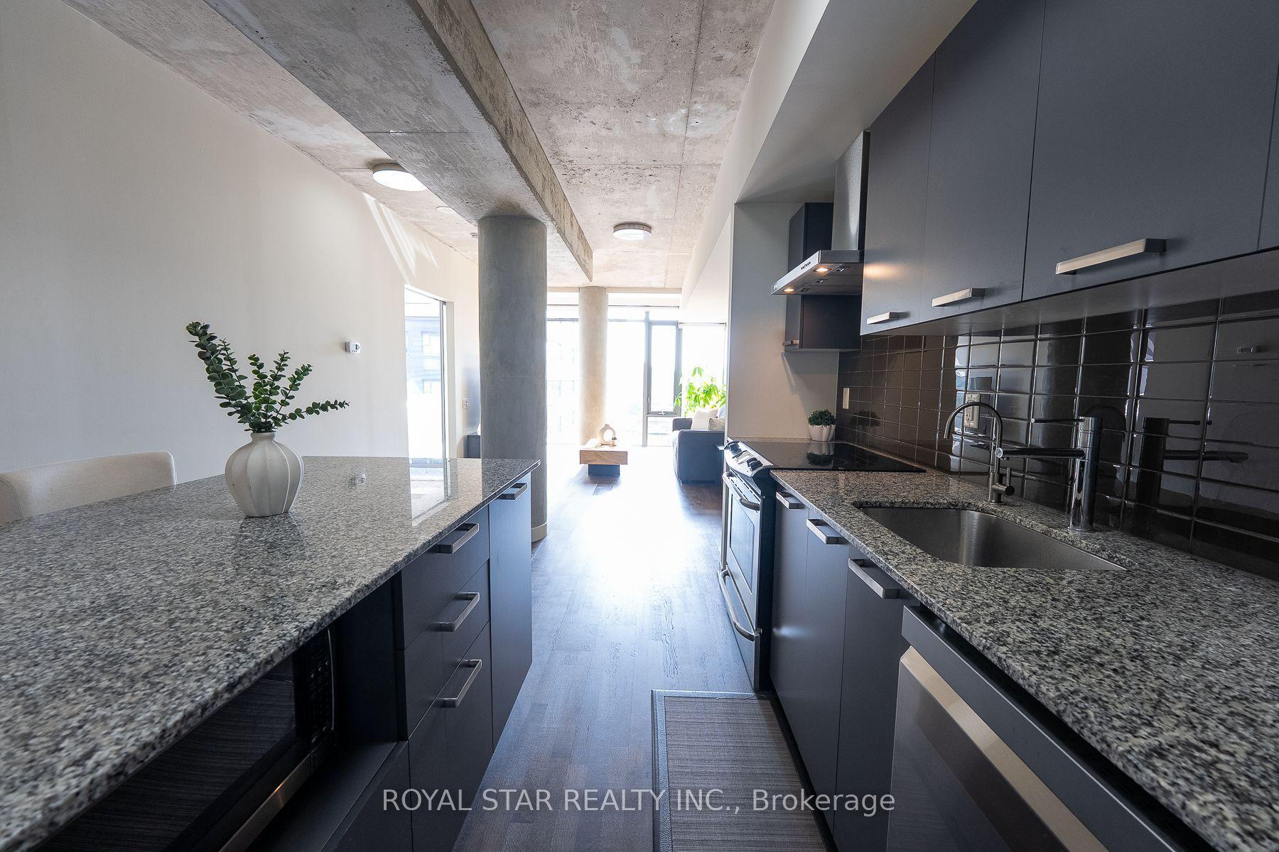 95 Bathurst Street 623 #623, Toronto — Condo for sale, photo 1