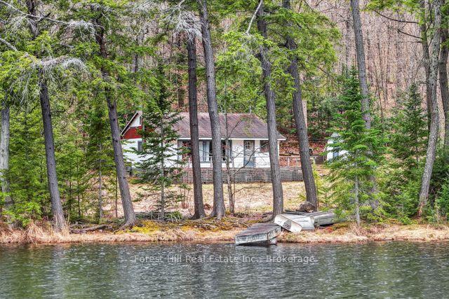 4698 Muskoka Rd 117 Highway — photo 1