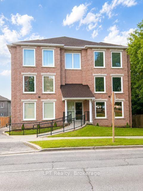 208 Centre Street S 201 #201, Oshawa — Multiplex for lease, photo 1