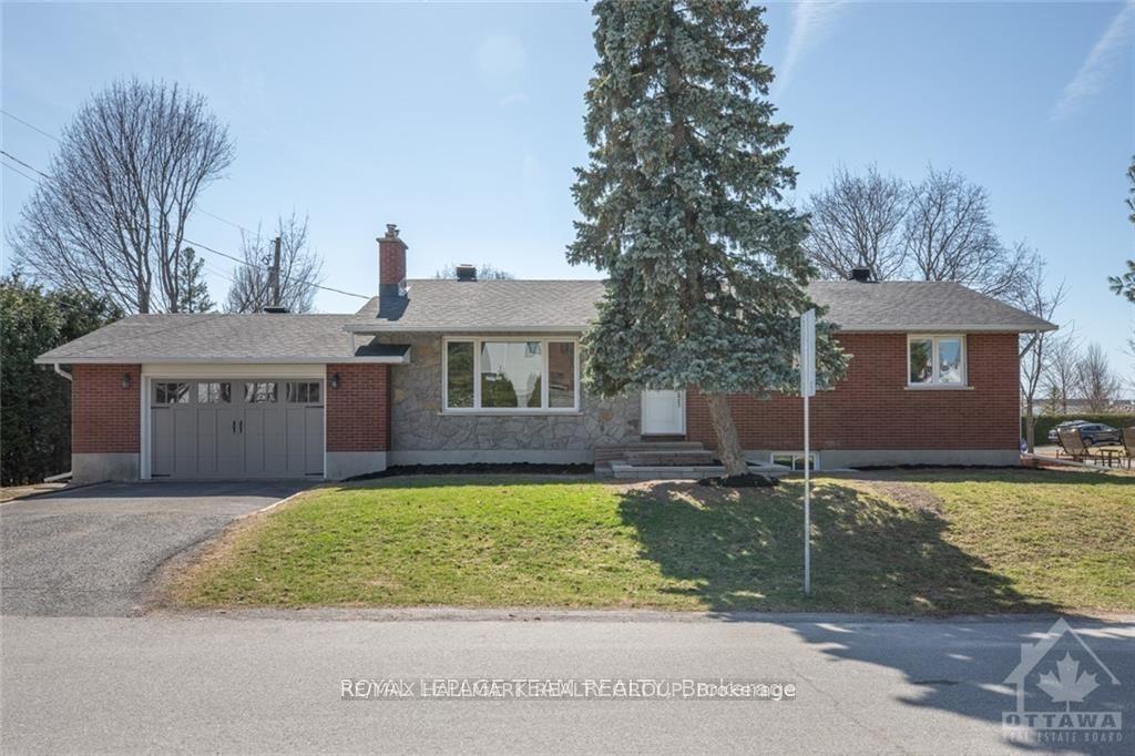 2 Indian Road, Meadowlands - Crestview and Area — Detached for lease, photo 1