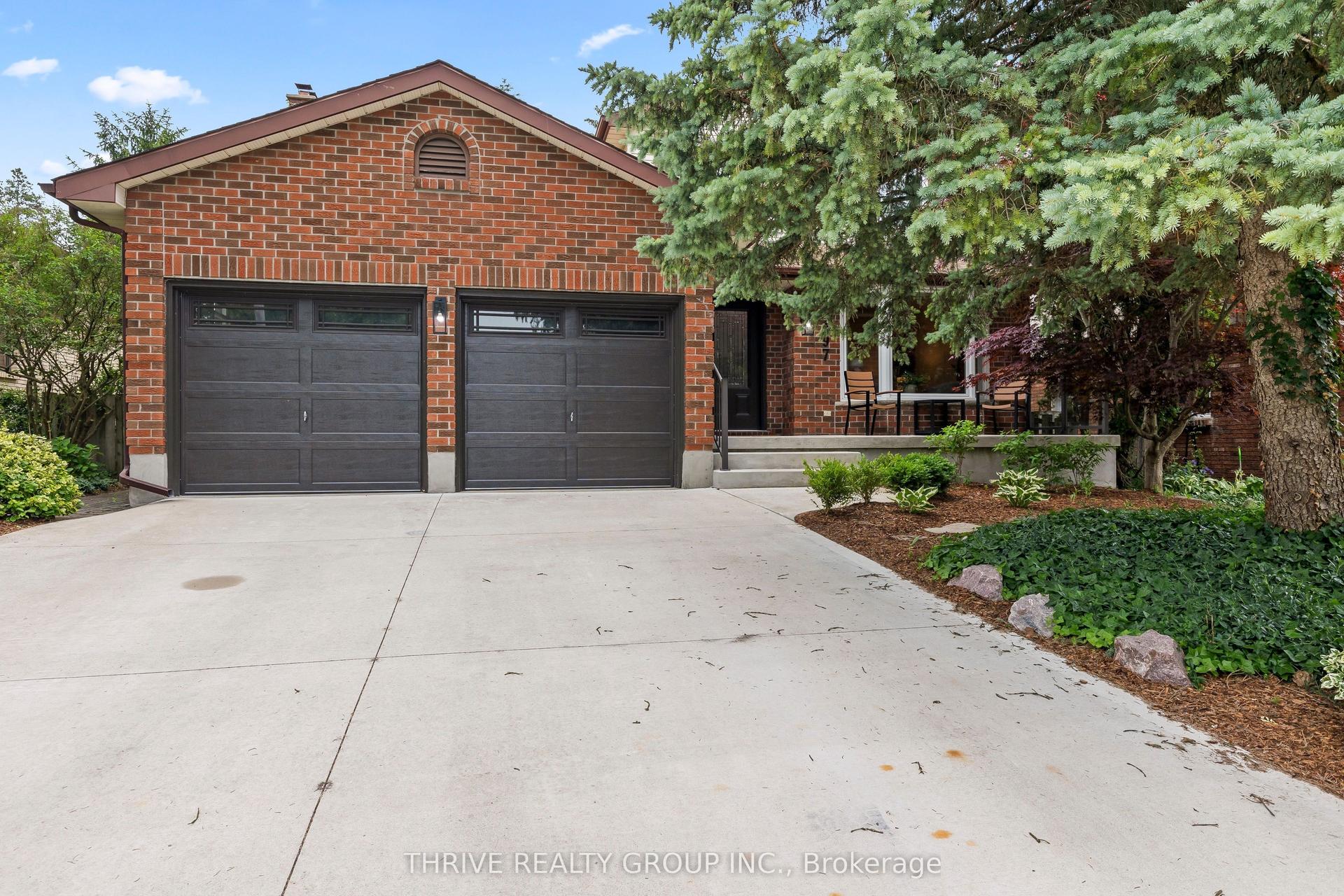 497 Old Wonderland Road — photo 1