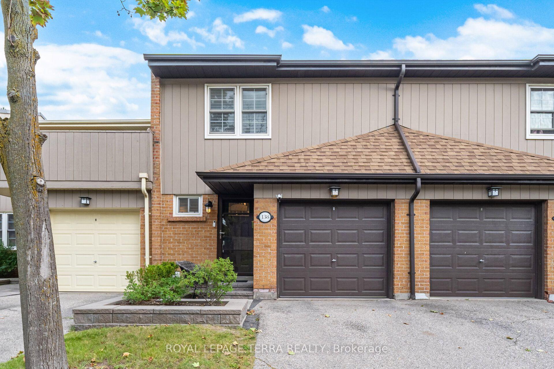 1951 Rathburn Road E 138 #138, Mississauga — Condo Town for sale, photo 1