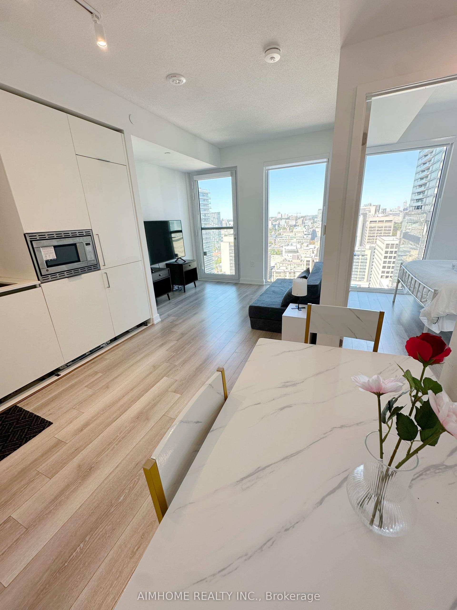 238 Simcoe St Street 2802 #2802, Toronto — Condo for lease, photo 1
