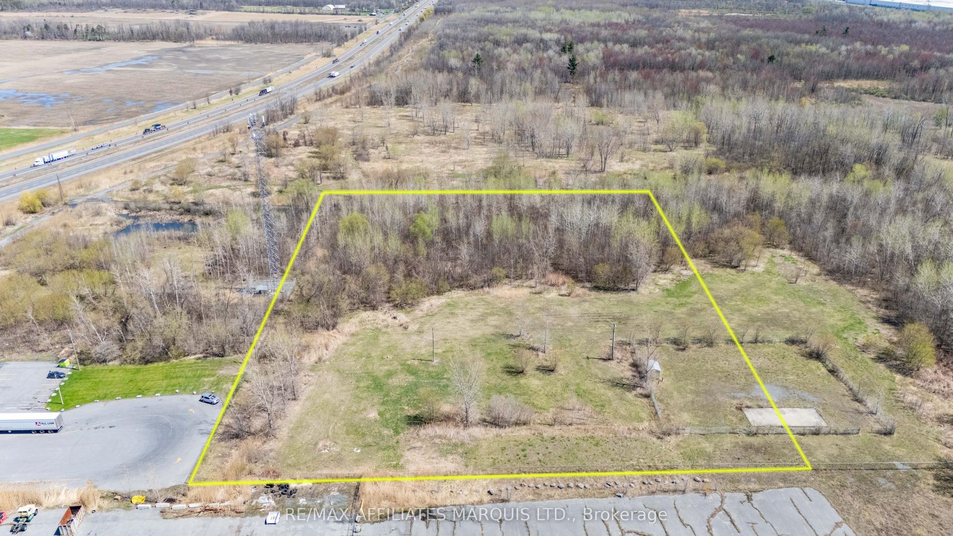 820 Tollgate Road E — photo 1