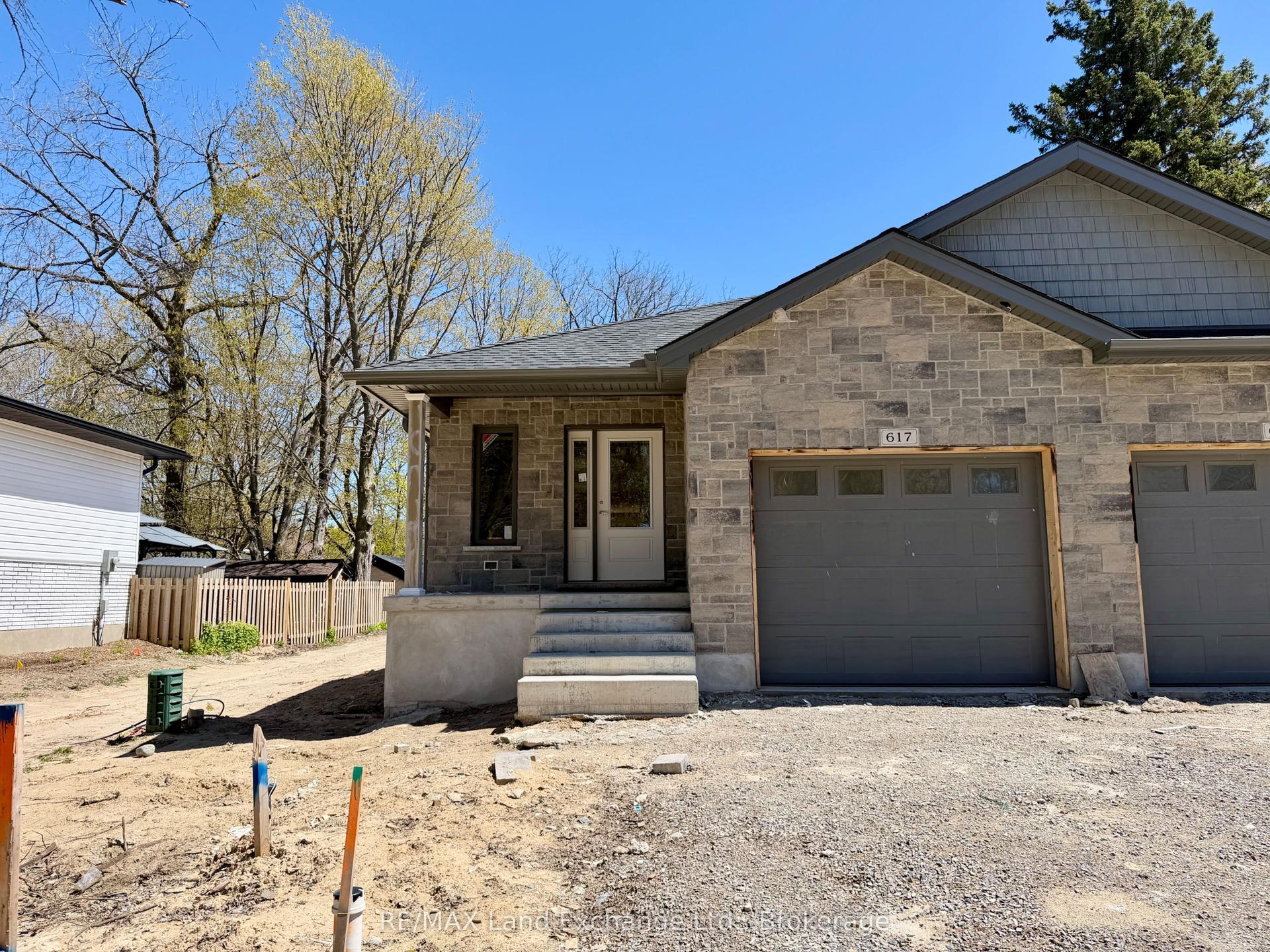 617 Hilker Street, Saugeen Shores — Detached for sale, photo 1