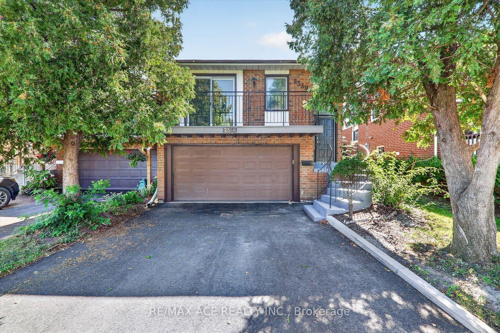 2330 Glastonbury Road S, Burlington — Detached for sale, photo 1