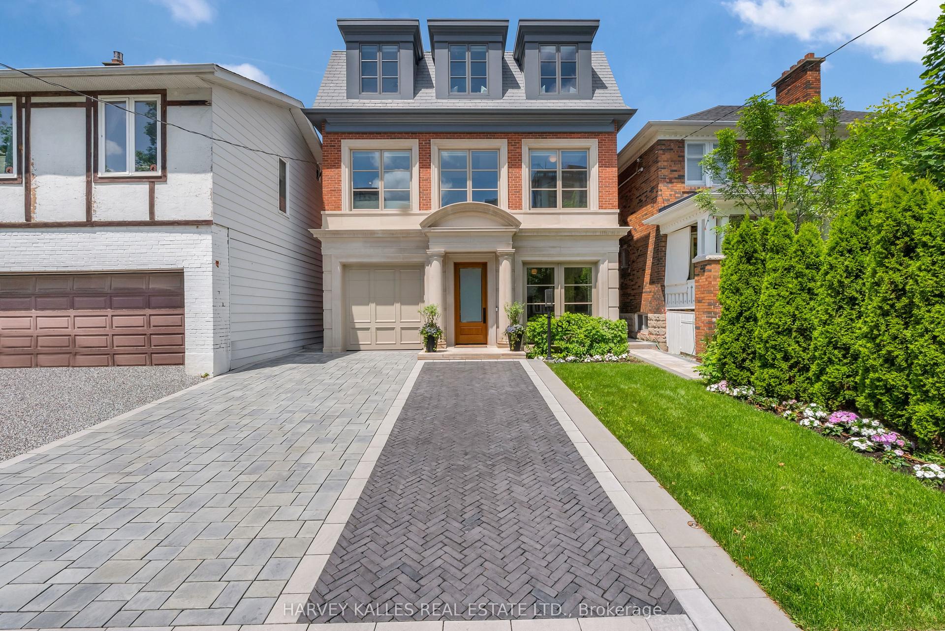 82 Sherwood Avenue, Toronto — Detached for sale, photo 1