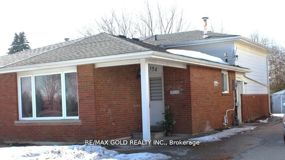 156 Mooregate Crescent Lower #Lower — photo 1