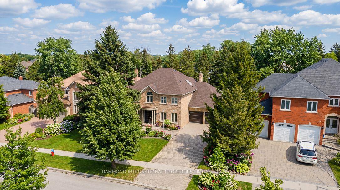 31 Vesta Drive, Richmond Hill — Detached for sale, photo 1
