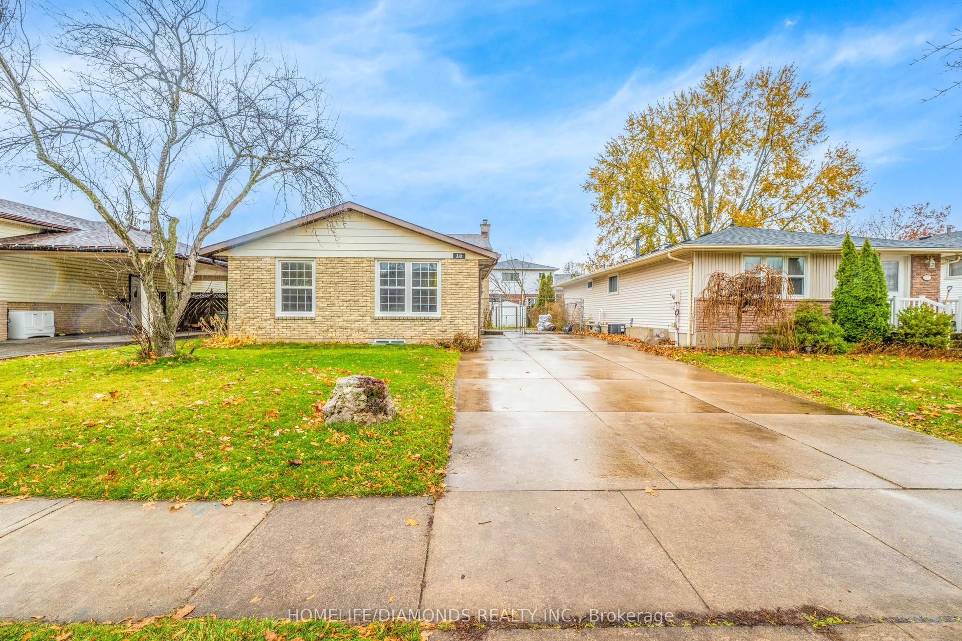 15 Keefer Road, Thorold — Detached for sale, photo 1