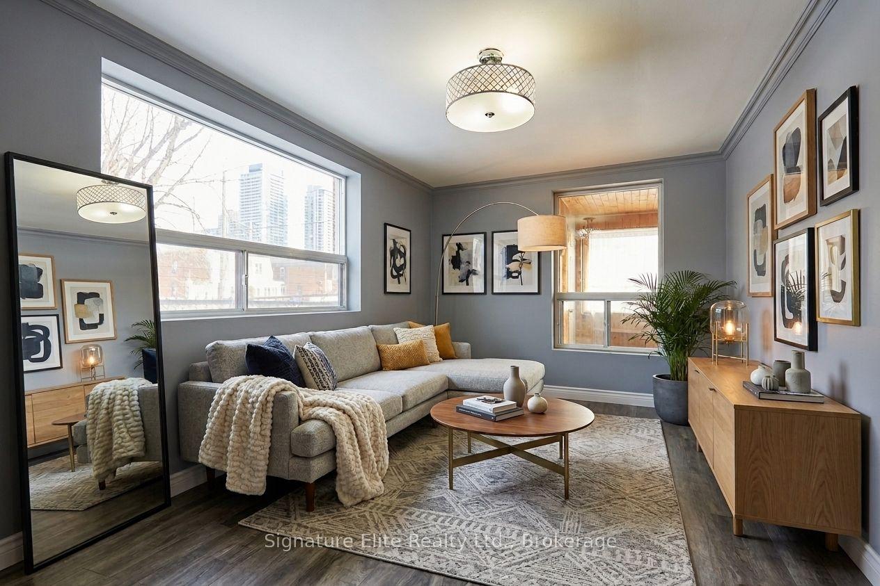 224 Old Weston Road, Toronto — Semi-Detached for lease, photo 1