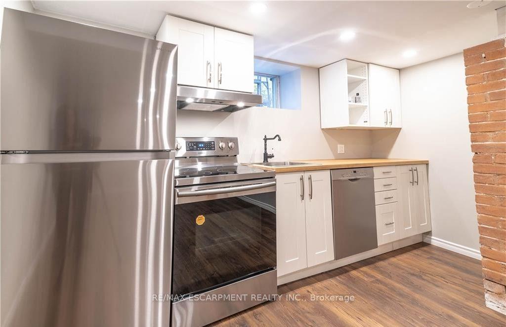 50 Burris Street B #B, Hamilton — Detached for lease, photo 1