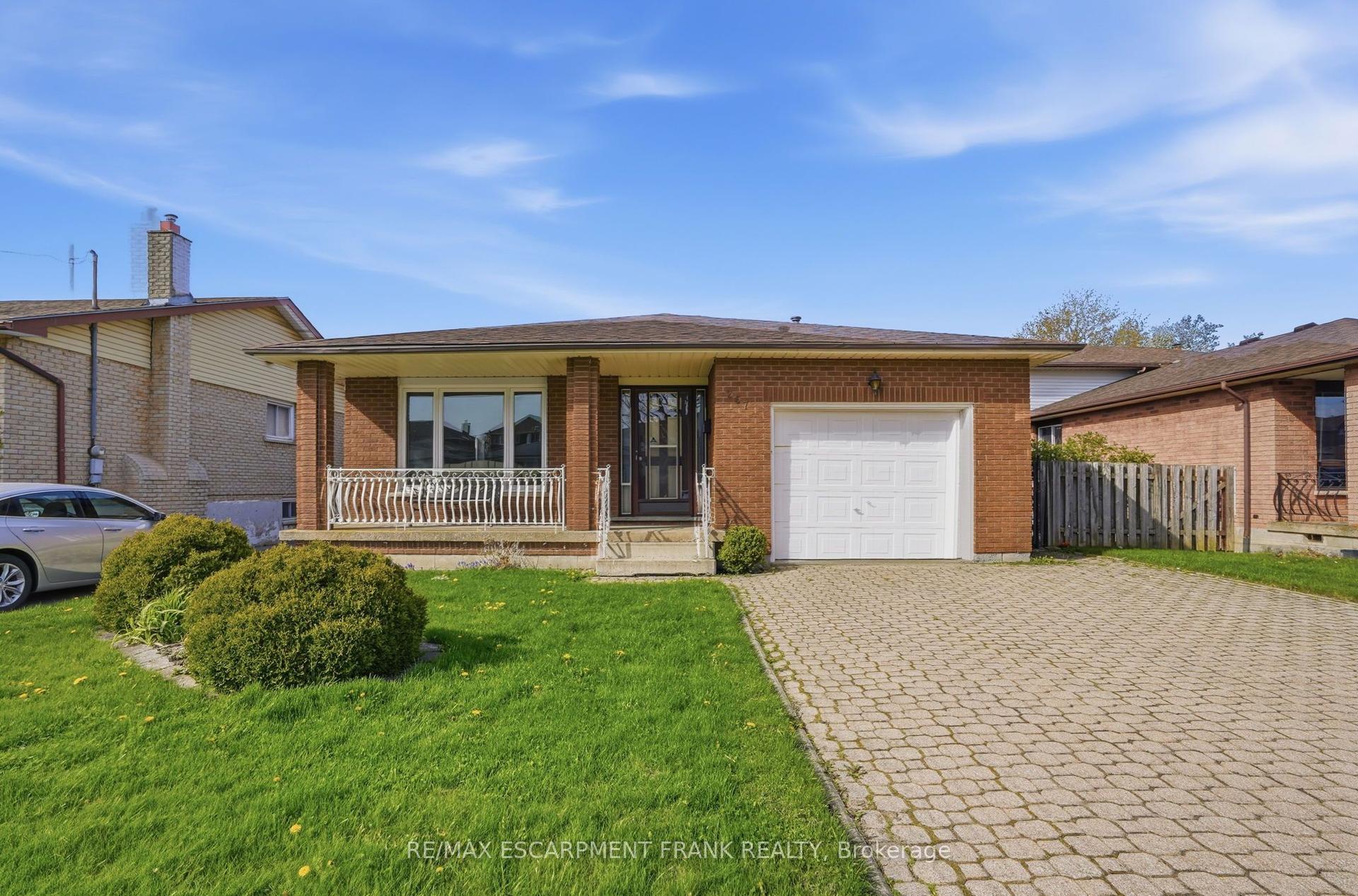 267 GREENCEDAR Drive — photo 1