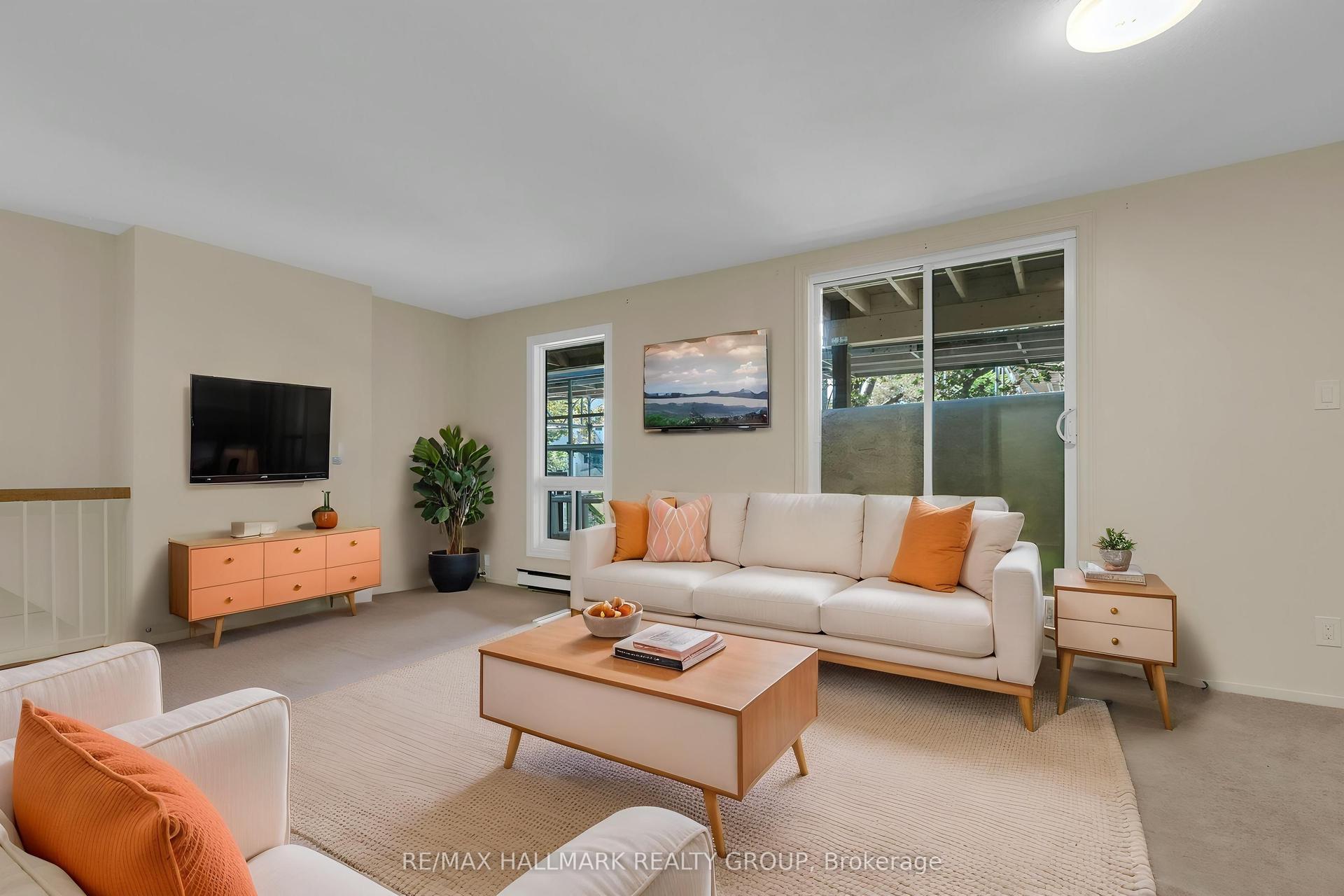 702 Tanguay Court 29 #29, Kanata — Condo Town for sale, photo 1