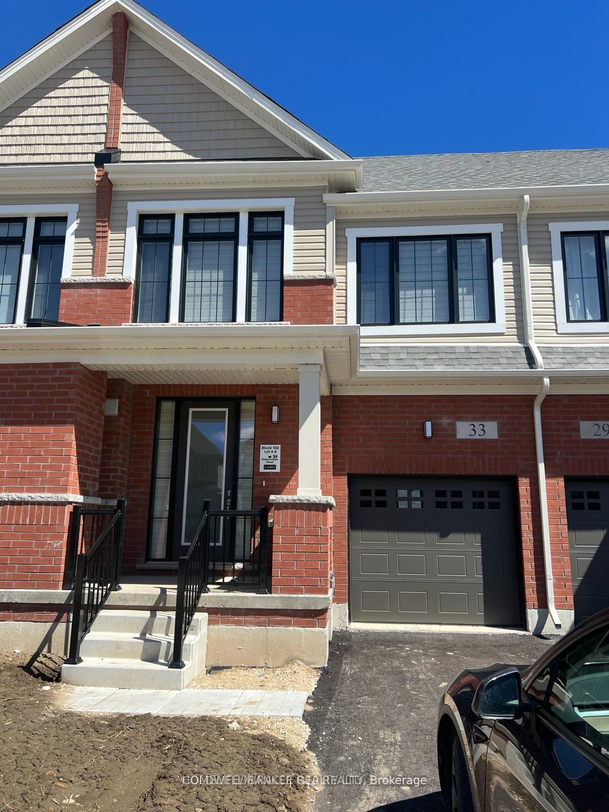 33 Mildred Gillies Street, North Dumfries — Townhouse for lease, photo 1