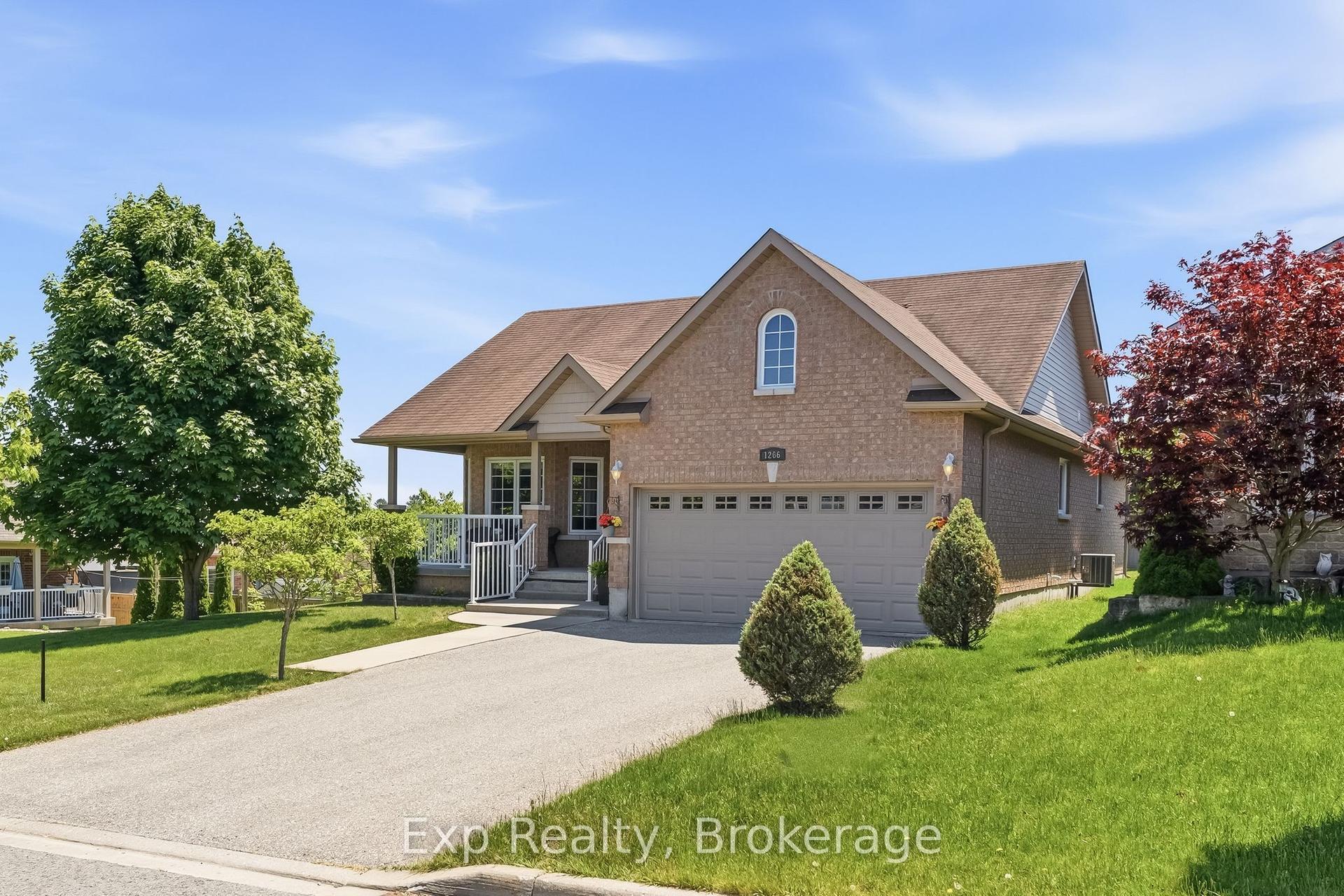 1266 Ashland Drive — photo 1