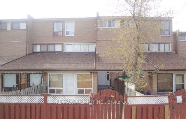 260 John Garland Boulevard 231 #231 — photo 1