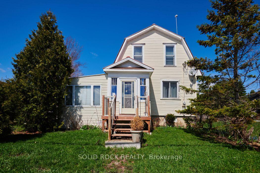 11049 Gilmour Road — photo 1