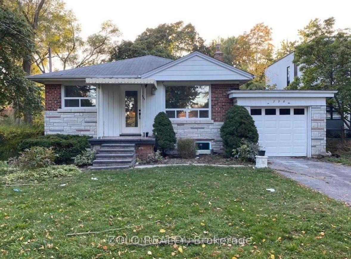 236 Main Renforth Drive, Toronto — Detached for lease, photo 1