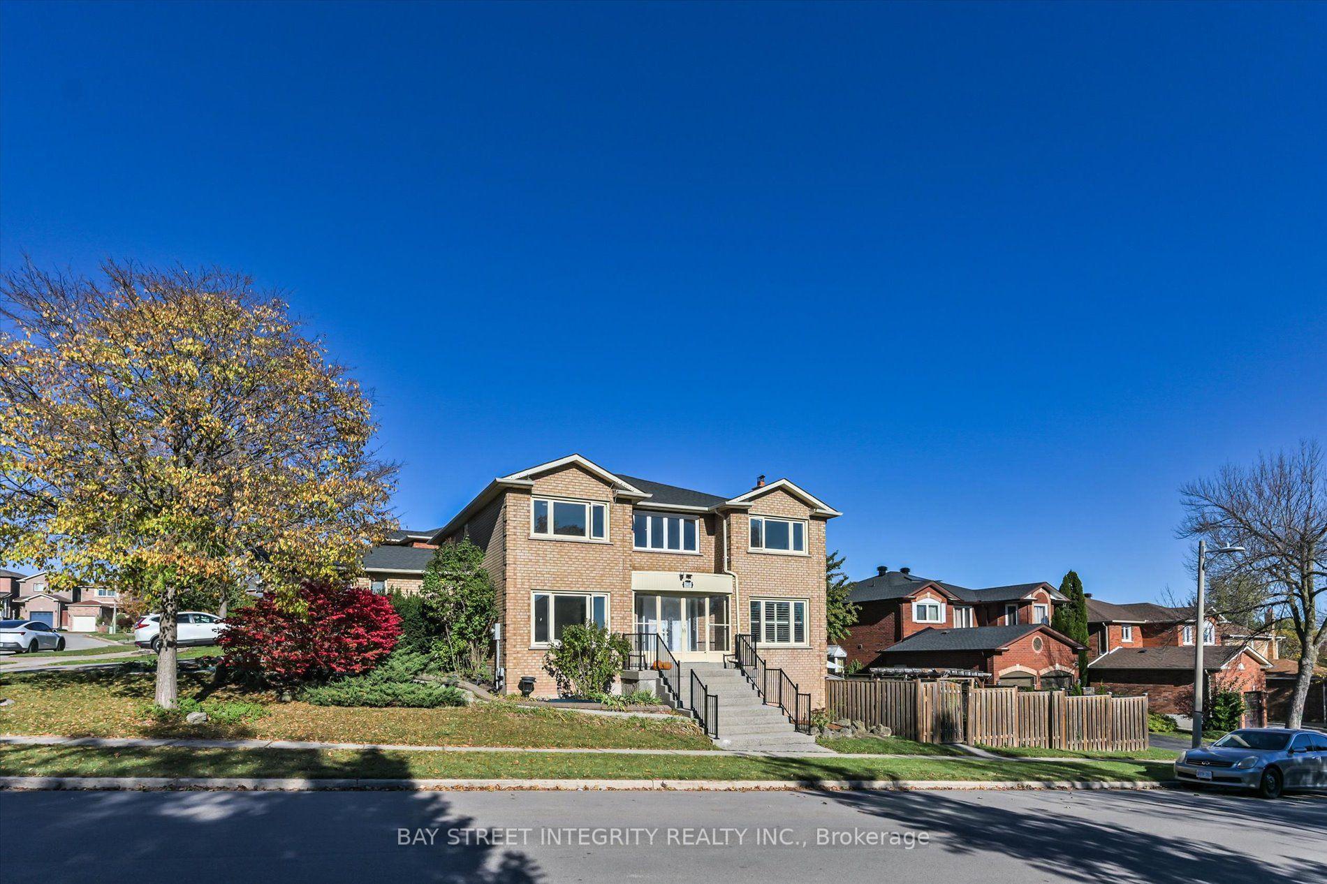 1225 Winterbourne Drive, Oakville — Detached for sale, photo 1