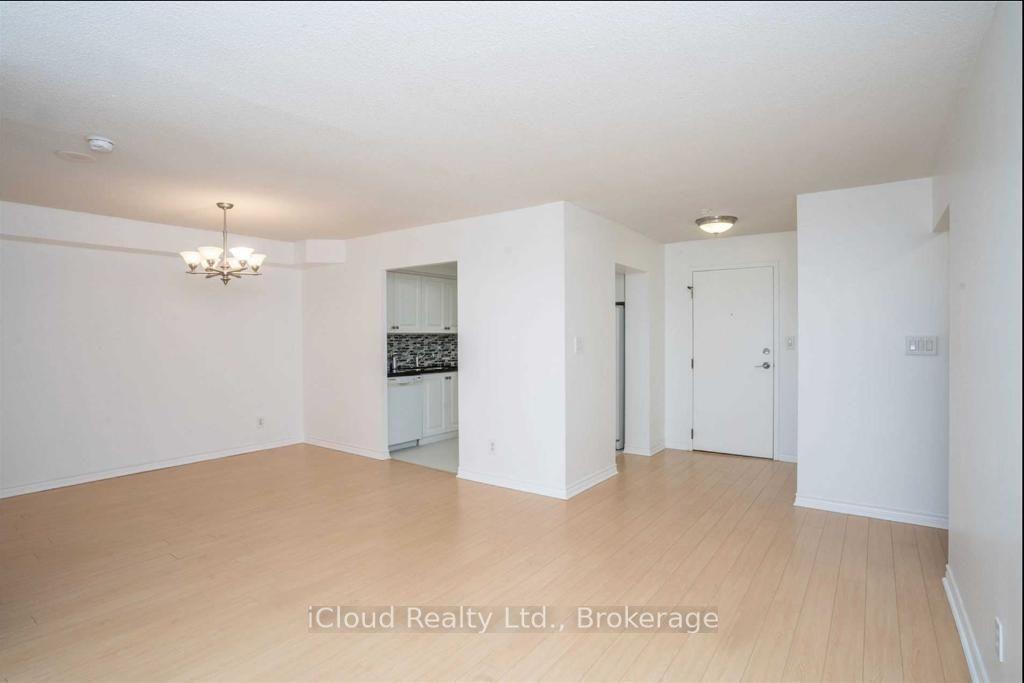 135 Hillcrest Avenue 906 #906, Mississauga — Condo for lease, photo 1