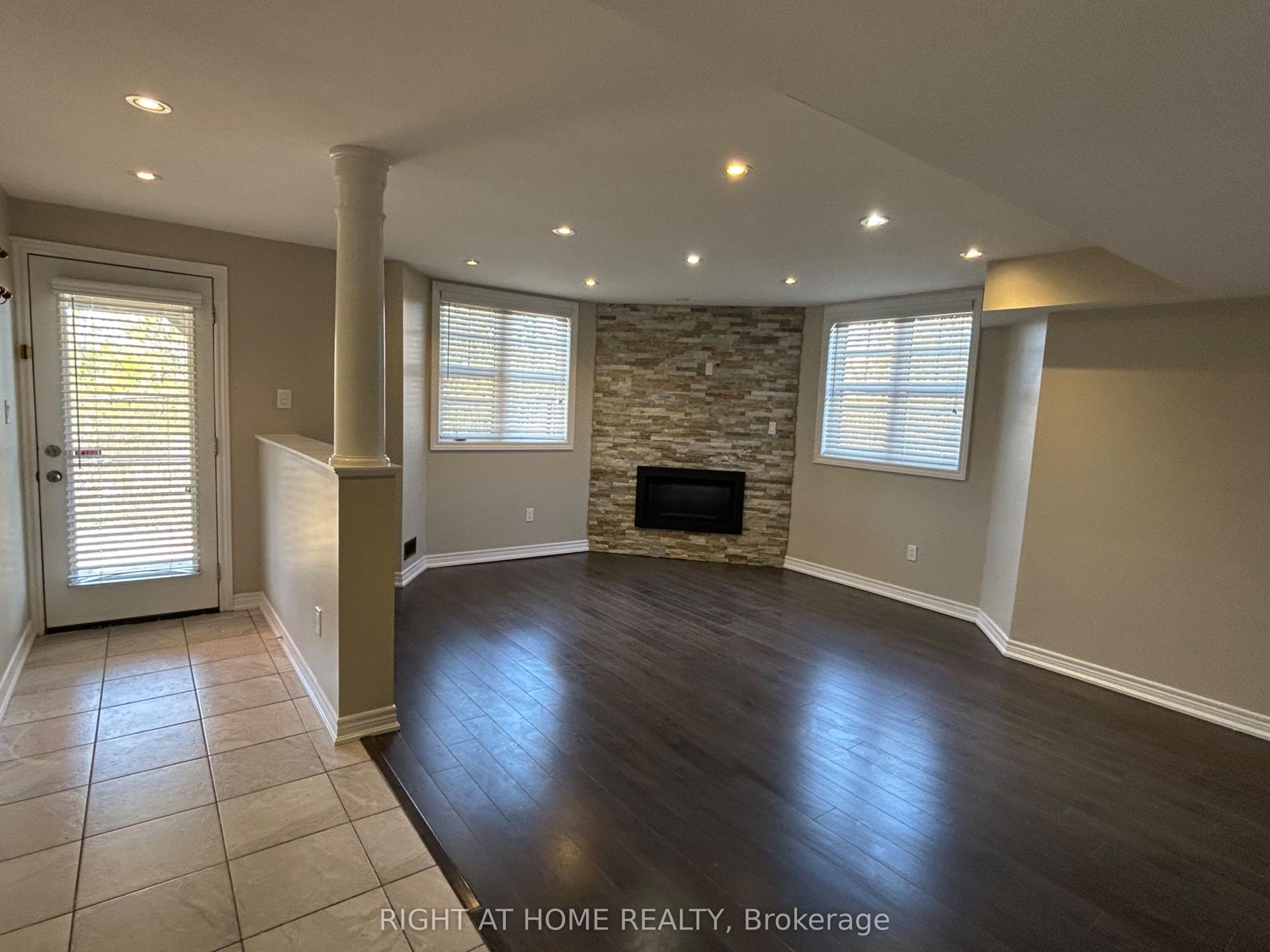 39 John Davis Gate John Davis Gate W Walkout Basement #Walkout Basement — photo 1