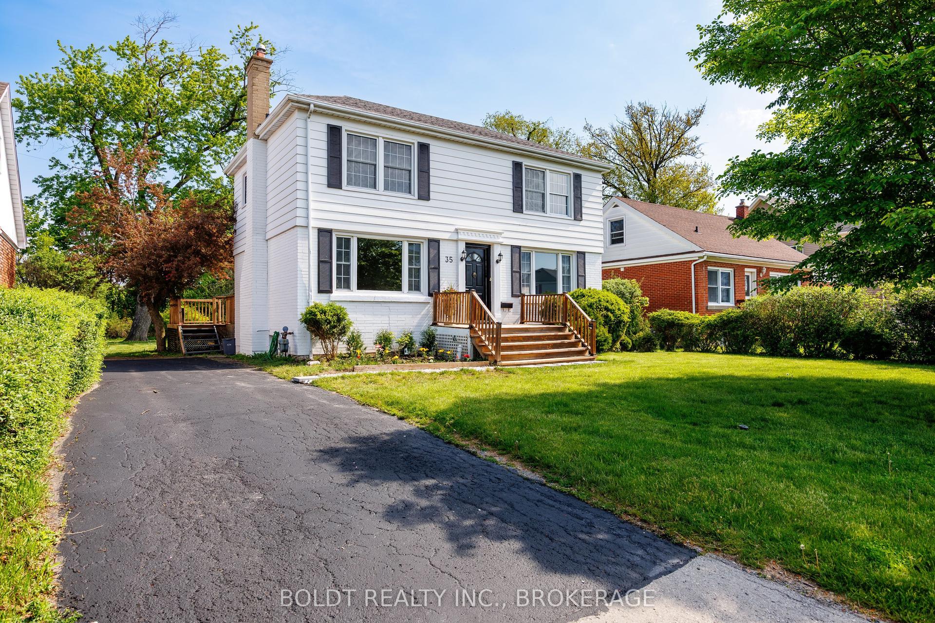 35 Rivercrest Drive, St. Catharines — Detached for sale, photo 1