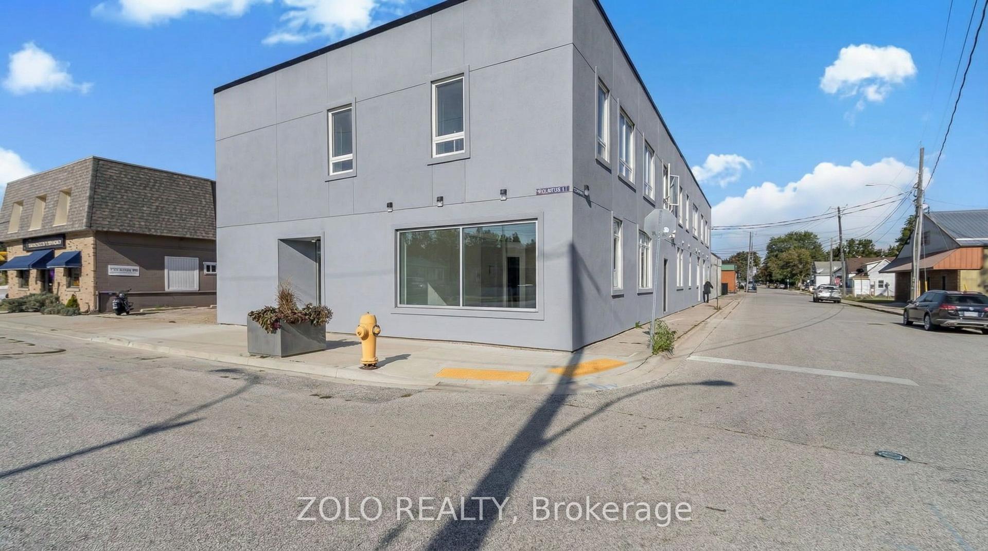 206 Wellington Street Unit # 1 #Unit # 1 — photo 1