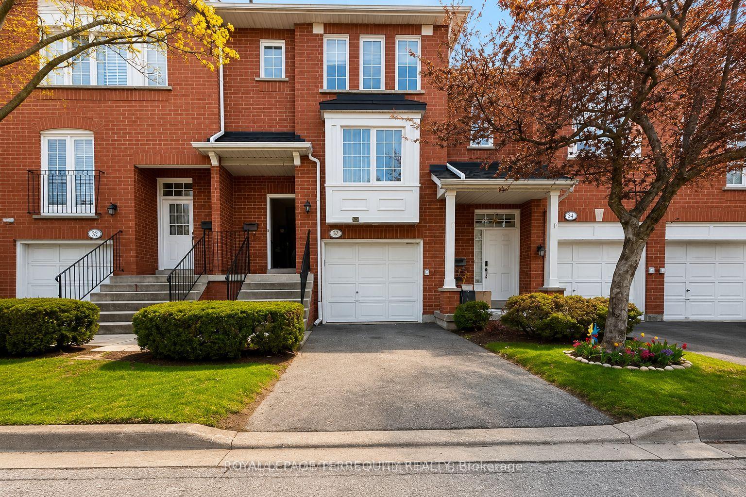 1591 S Paradde Court 37 #37, Mississauga — Condo Town for lease, photo 1