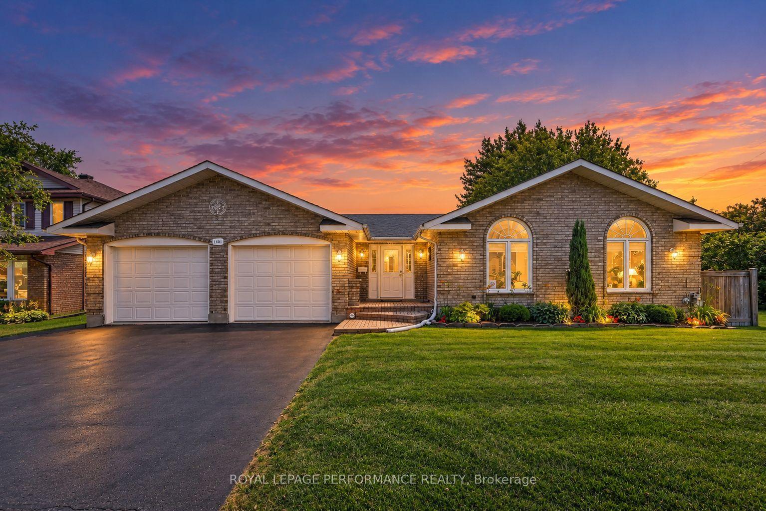 1401 Holy Cross Boulevard, Cornwall — Detached for sale, photo 1