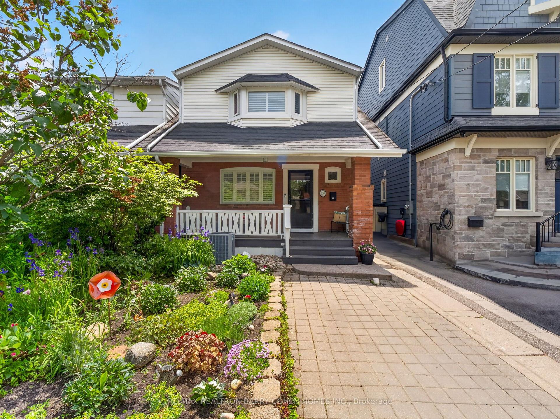 253 Briar Hill Avenue — photo 1