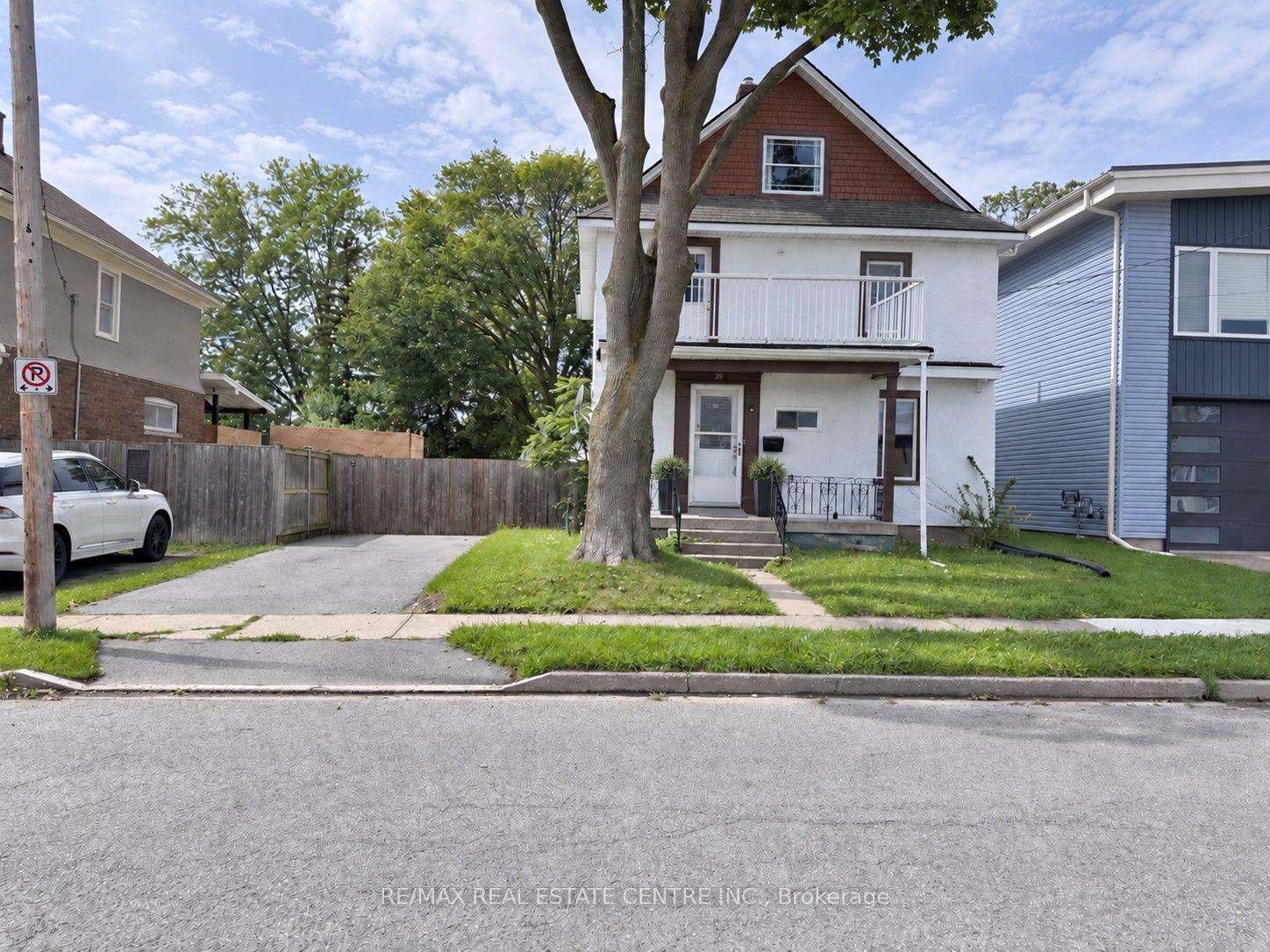 39 OAKLAND Avenue, Welland — Detached for lease, photo 1