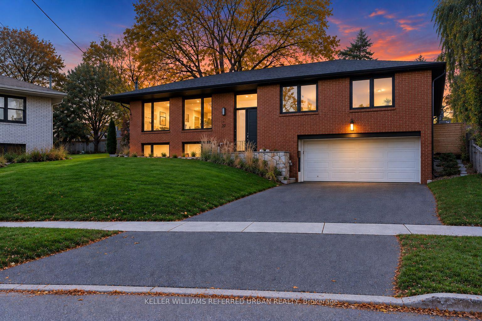 37 Shouldice Court, Toronto — Detached for sale, photo 1