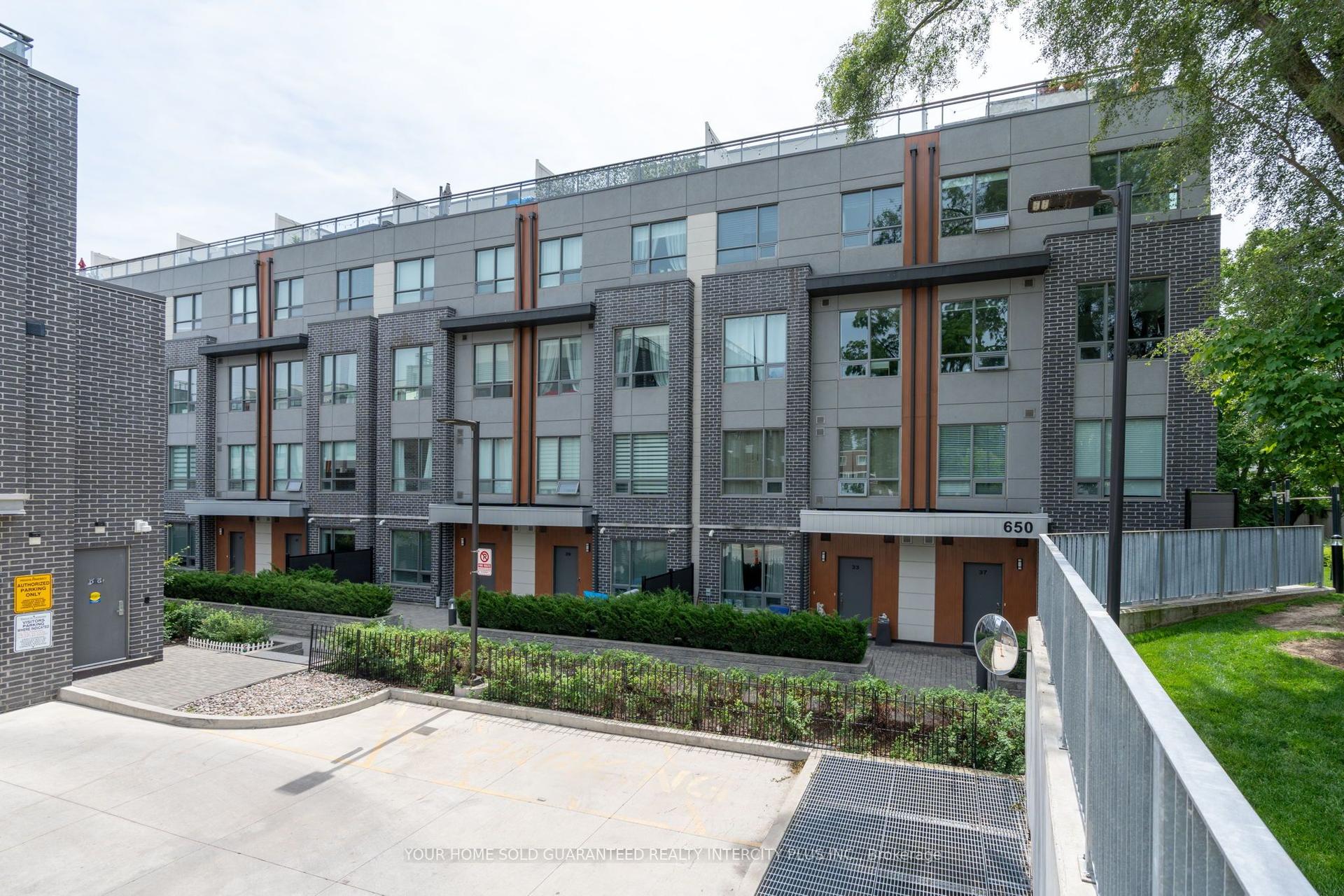 650 Atwater Avenue 21 #21, Mississauga — Condo Town for sale, photo 1