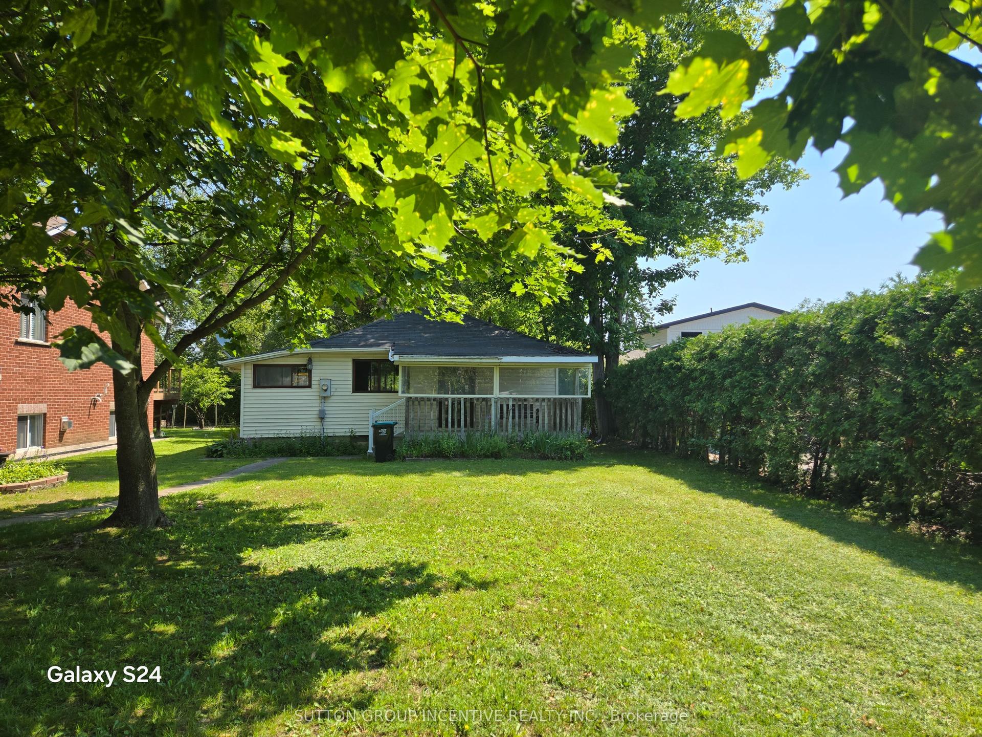 1737 St. John's Road, Innisfil — Detached for sale, photo 1